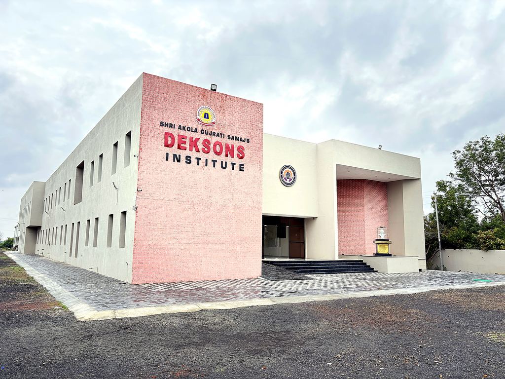 The Dekson ITI campus at Babhulgaon, Akola