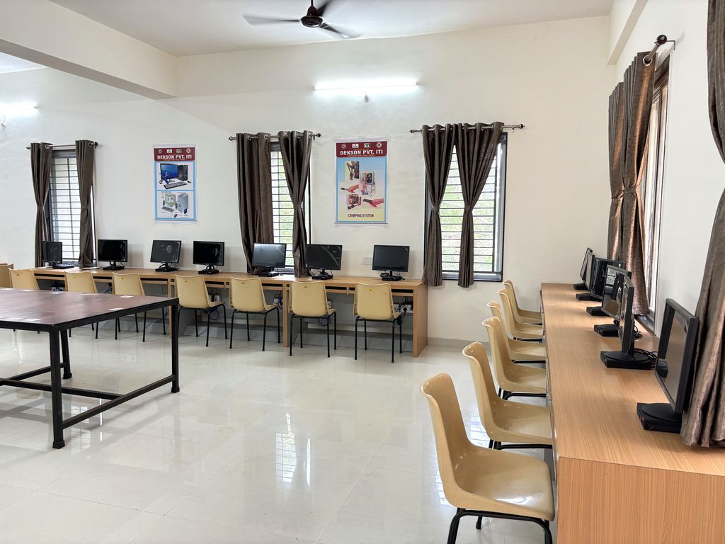 Computer lab and classroom — Dekson ITI, Babhulgaon